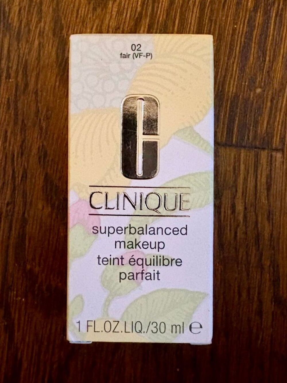 NEW CLINIQUE Superbalanced Makeup 02 Fair